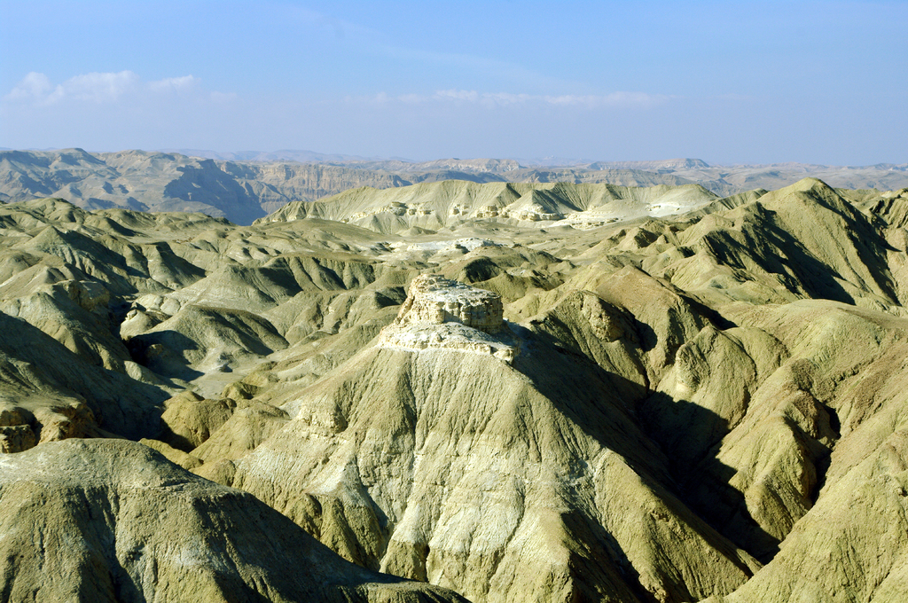 Соленые Сдомские горы.