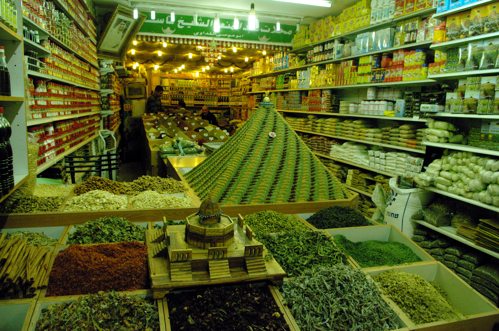 Магазин специй в старом Иерусалиме.