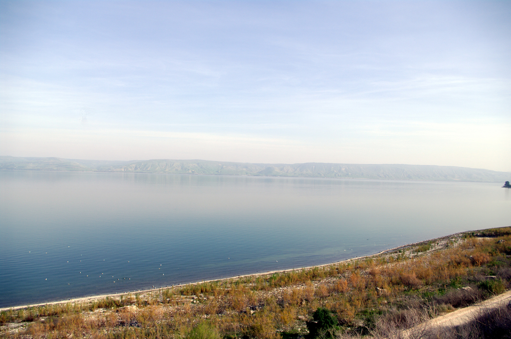 Озеро Кинерет. Фотография сделана с западного берега озера.