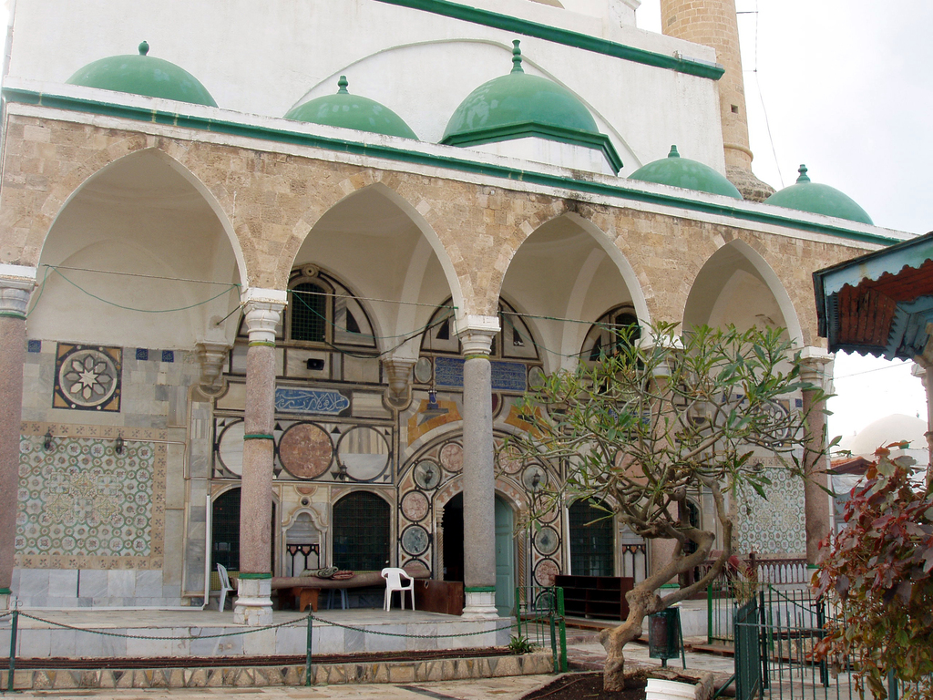 Мечеть Эль Джазар в Акко очень красива.