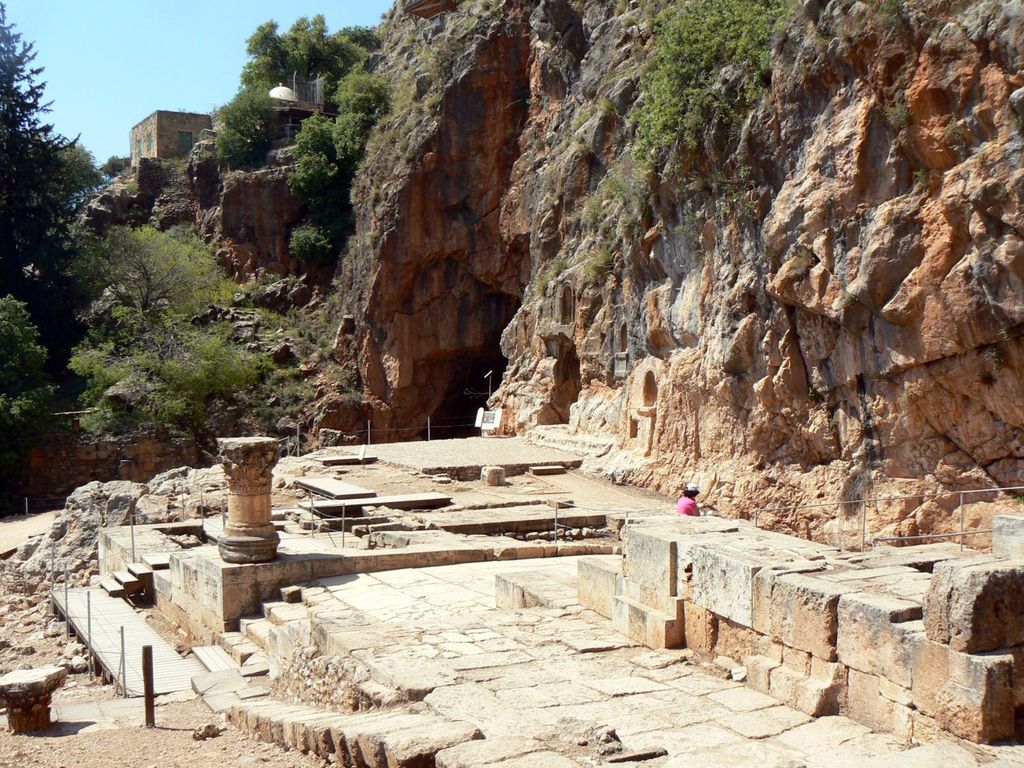 Место, где располагался храм Зевса.