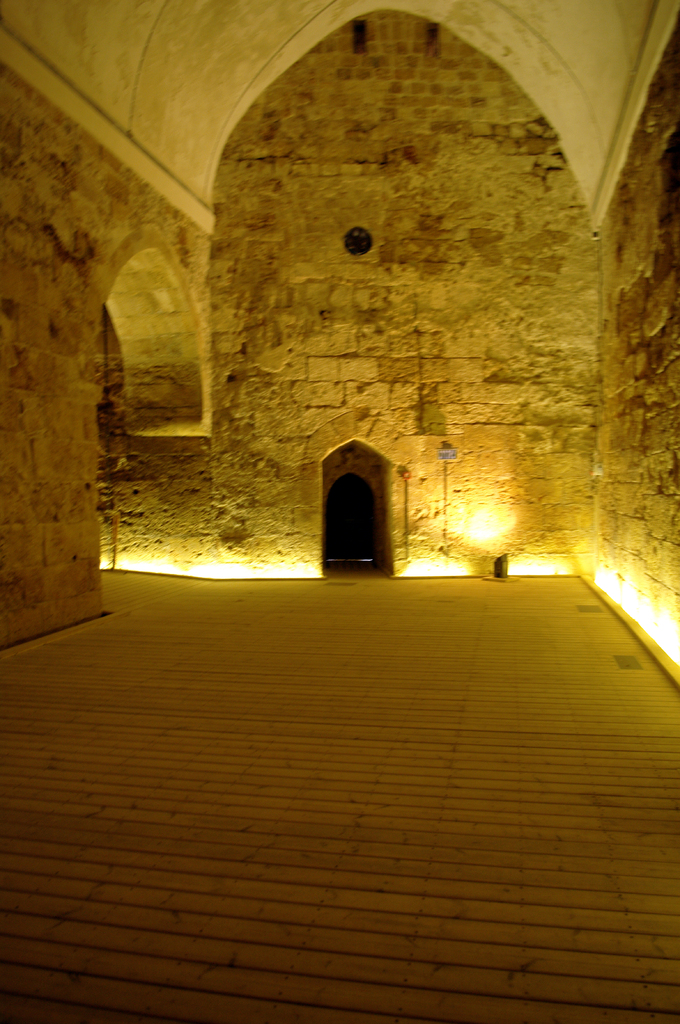 Акко. Подземный город крестоносцев. Рыцарские залы.