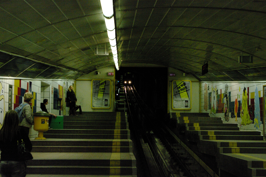 Необычное метро в Хайфе. Что-то среднее между метро