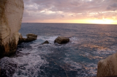 Закат на мысе Рош Ха-Никра стоят того, чтобы его дождаться