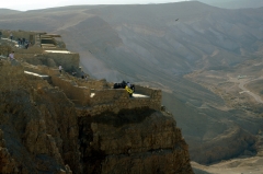 Неприступная крепость Масада.