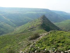 Вид на Гамлу с автостоянки.